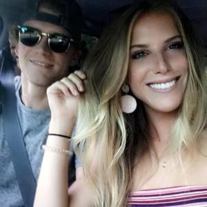 Meet your Posher, Allie